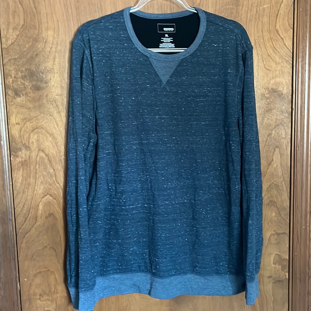 Mens long sleeve shirt- XL